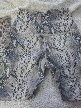 High-Waist Snake Print Women’s Shorts - Gray/White
